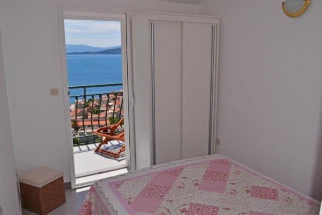 Four-Bedroom Holiday Home image 3