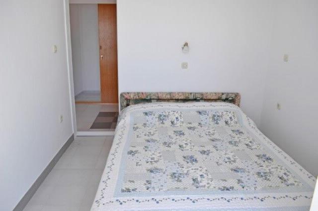 Four-Bedroom Holiday Home image 4