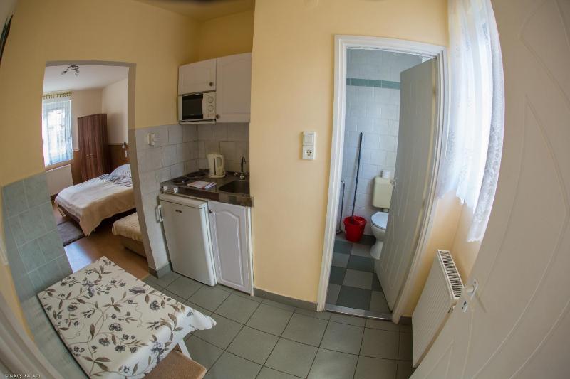 Eva Apartments - image 11