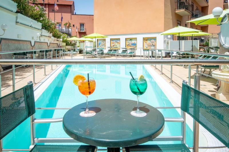 Hotel Ascot Sorrento - image 19