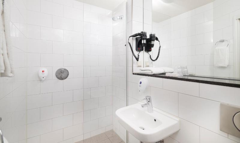 Singel Hotel Amsterdam - image 15