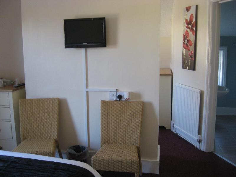 En Suite Triple Family Room image 2