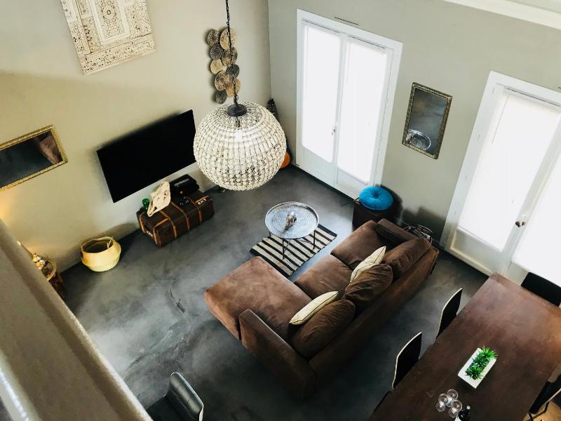 Three-Bedroom House image 1