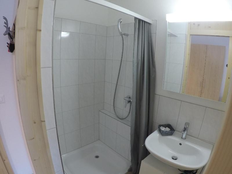 Budget Twin Room image 2