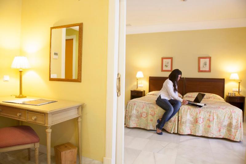 Junior Suite image 1