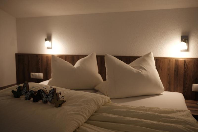 Two-Bedroom Apartment image 4