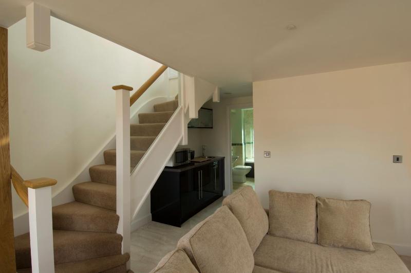 Executive Suite image 2