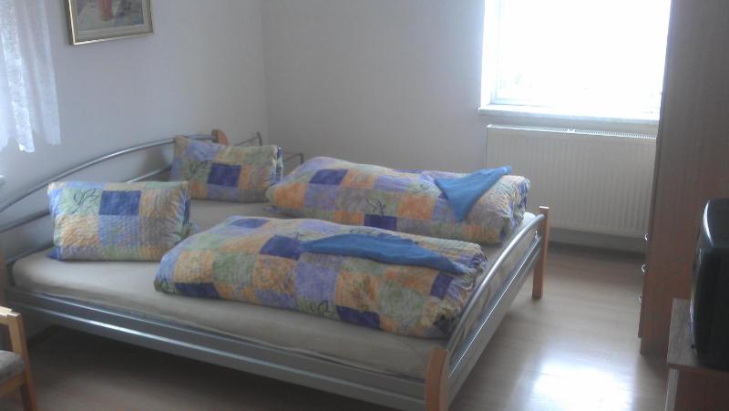 Double or Twin Room image 2