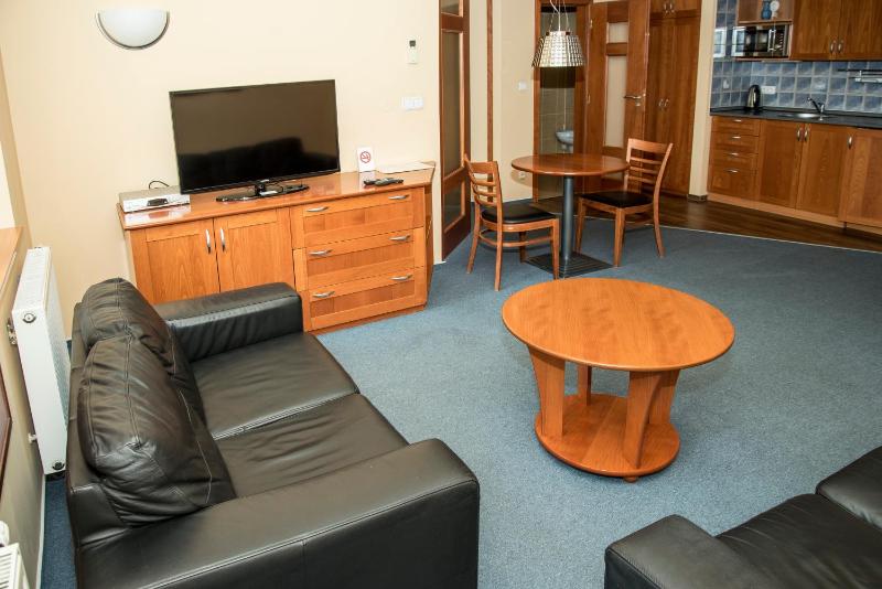Apartment image 4