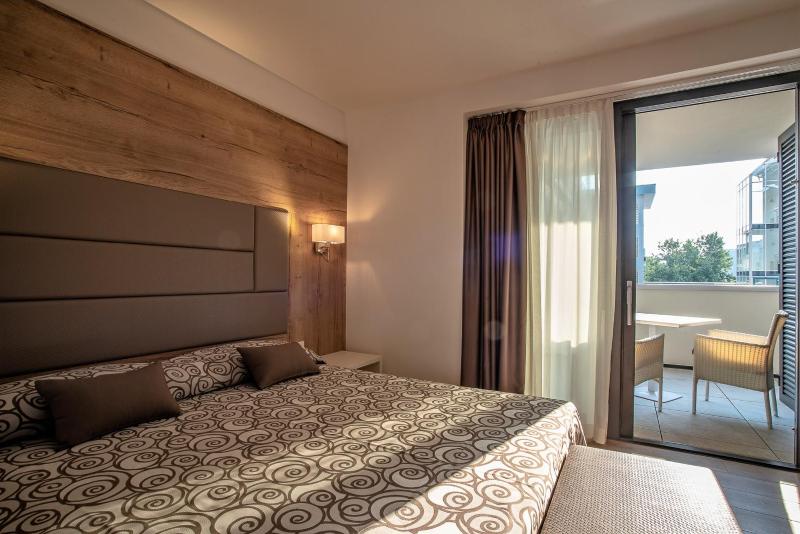 Aparthotel Miramare - image 31