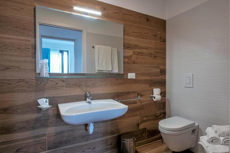 Aparthotel Miramare - image 6
