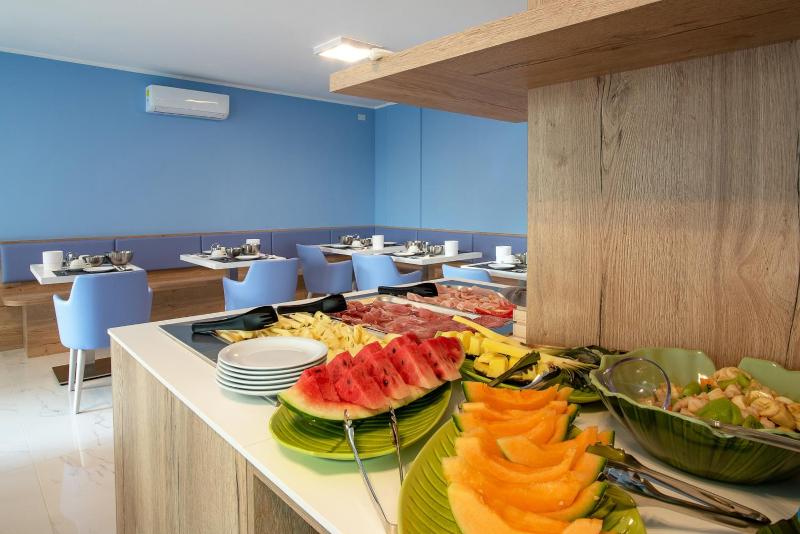 Aparthotel Miramare - image 30