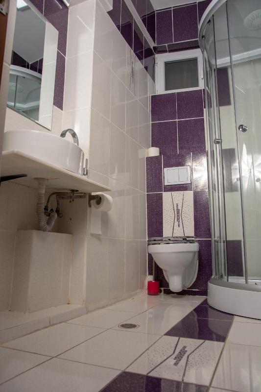 Economy Double Room image 1