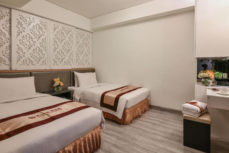 Harmonious Hotel - image 9