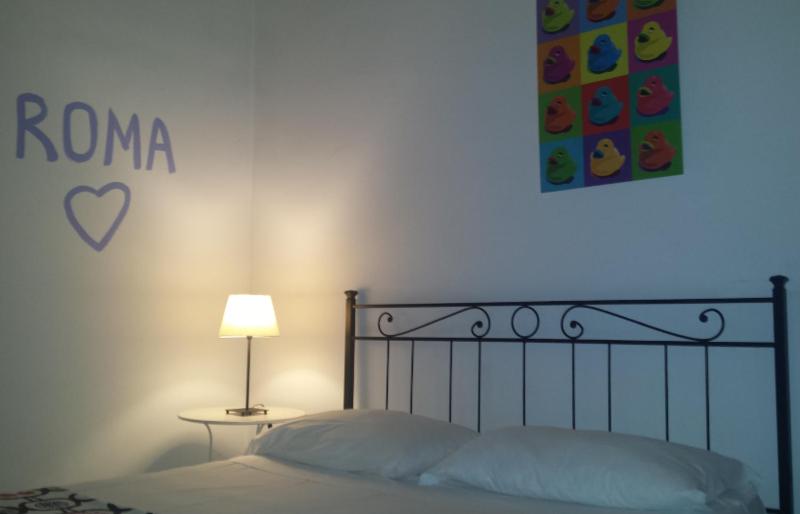 Double or Twin Room image 3