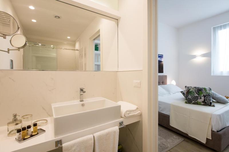 Palermo In Suite Aparthotel - image 13