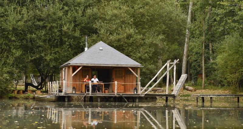 Chalet image 2