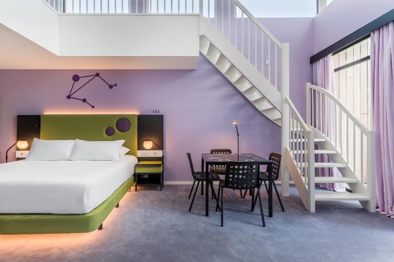 Family duplex room with terrace (only to be booked by 2 adults with children) image 4