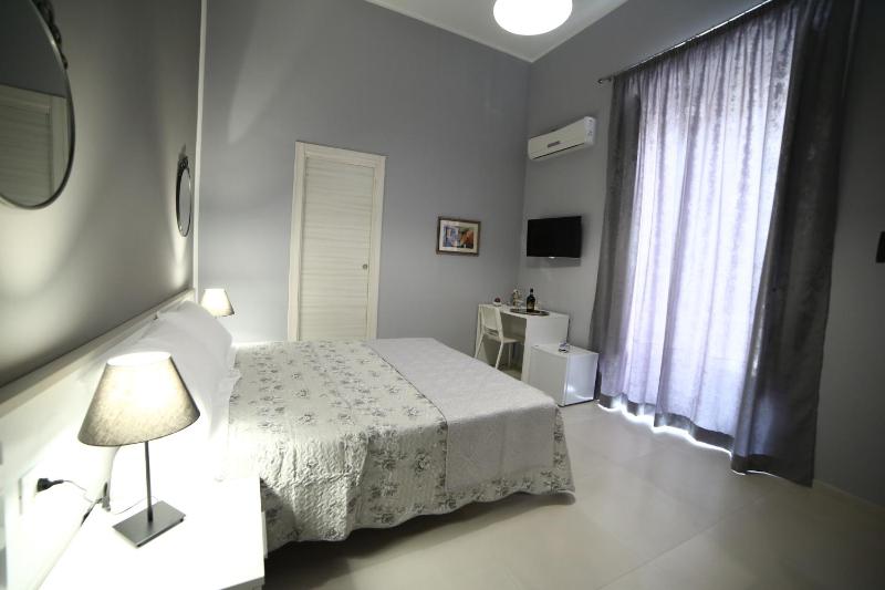 Double Room with Private Bathroom image 1