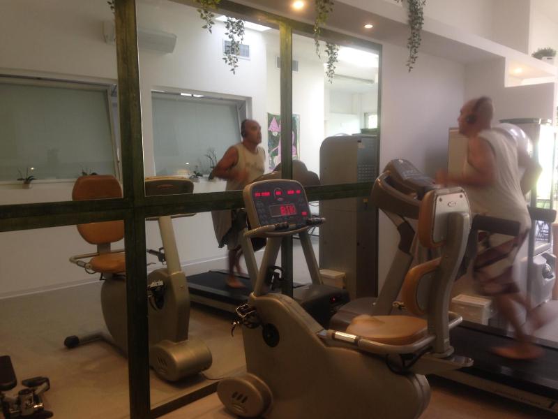 One-Bedroom Superior Apartment image 2