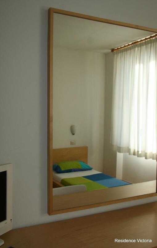 One-Bedroom Apartment (3 Adults) image 2