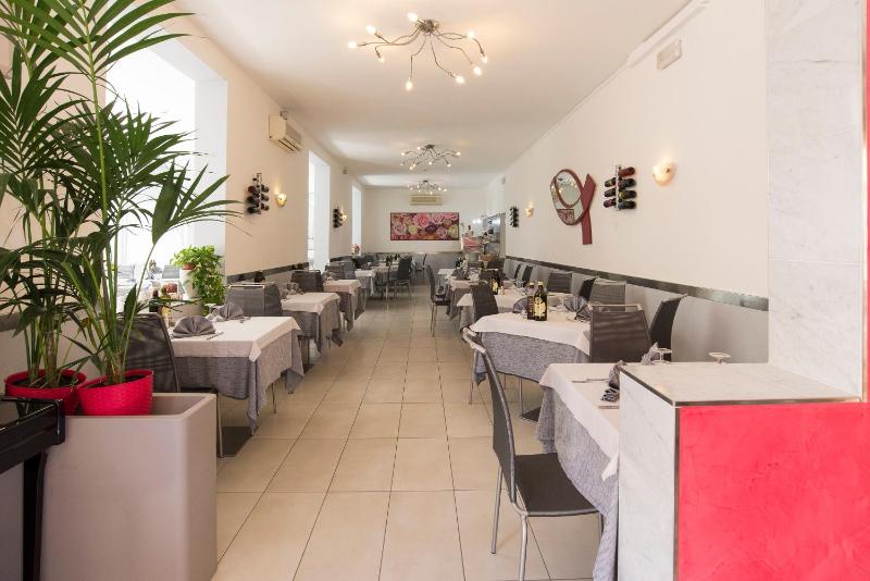 Hotel Atene - image 32