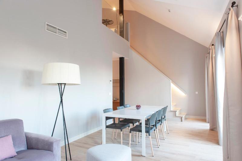 Two-Bedroom Penthouse - 2 Levels image 4