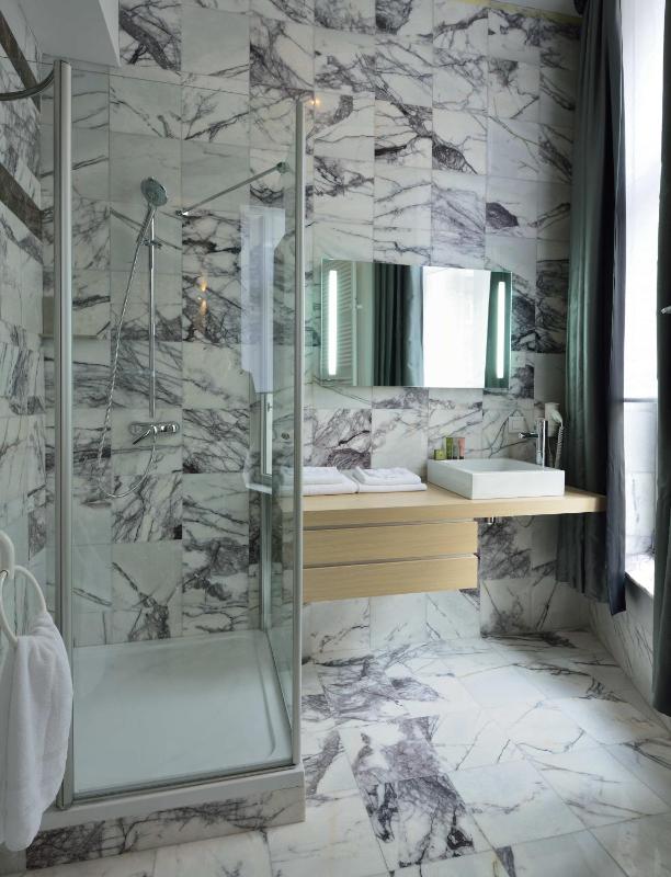 Superior Double Room image 1