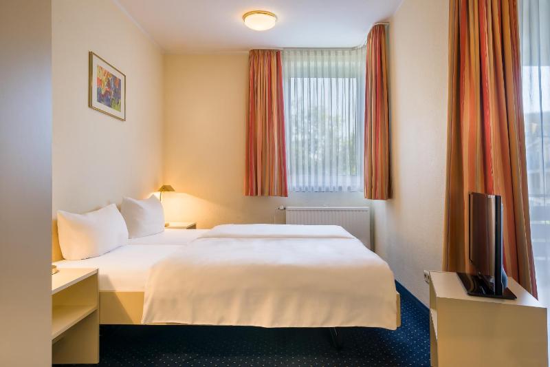 Standard Apartment image 3