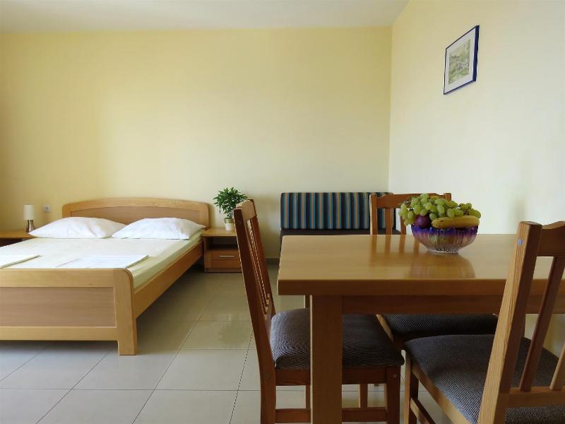 Apartments Kojan - image 11