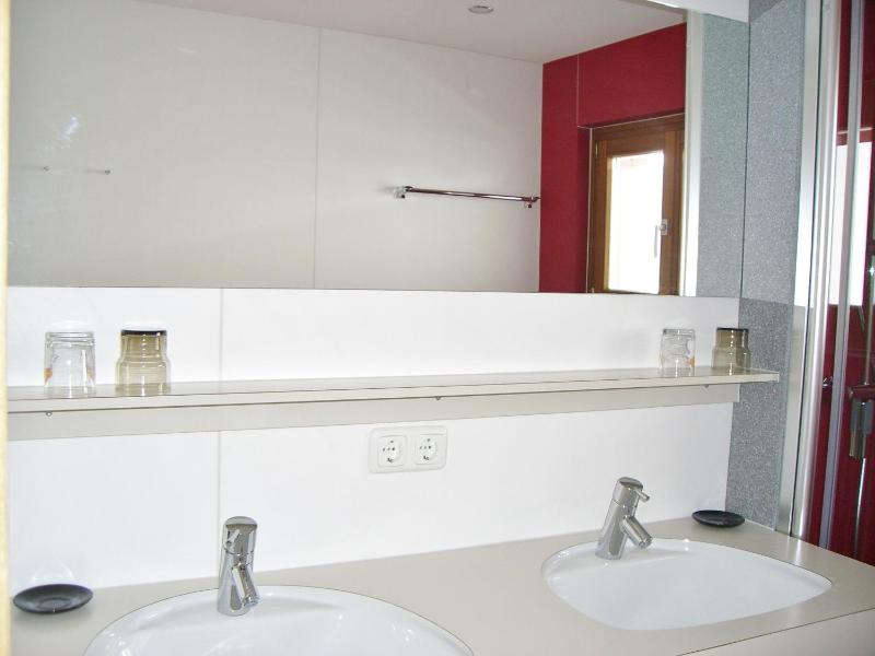 Two-Bedroom Apartment image 3