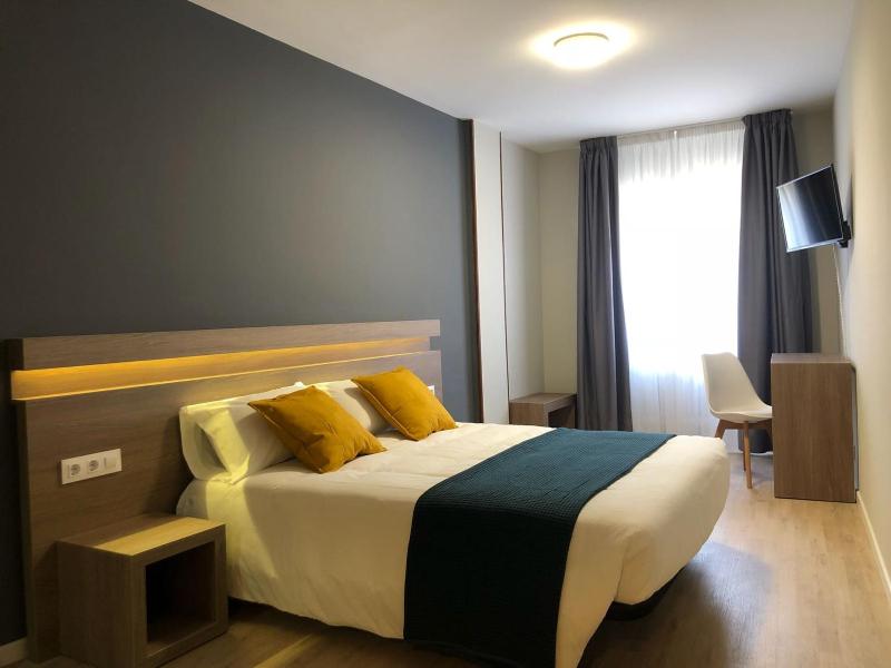 Double King Room image 1