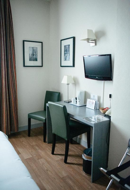 Hotel Carmin - image 21