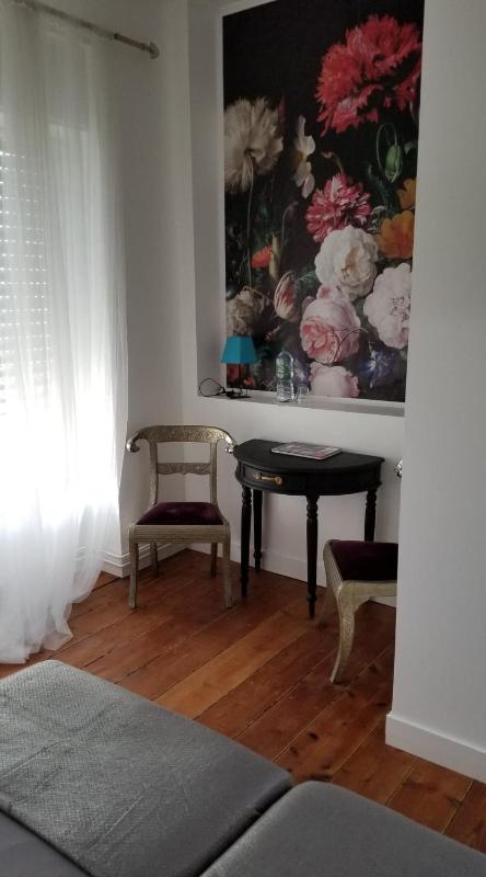 Double or Twin Room with City View image 2