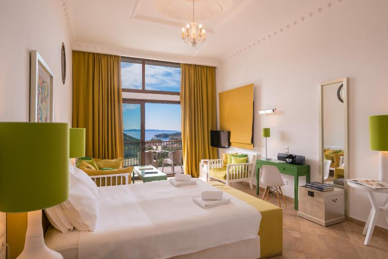 Salvator Villas & Spa Hotel - image 1