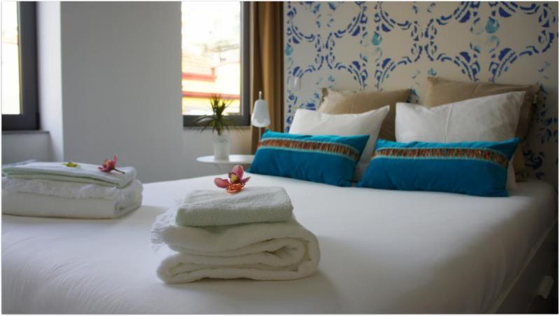 Double Room with Shared Bathroom image 3
