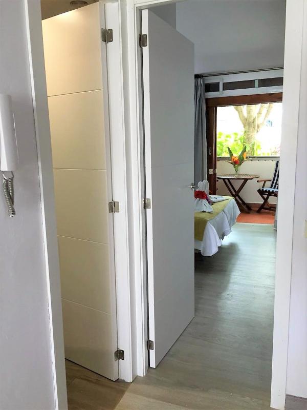 Apartamentos El Paseo - image 36