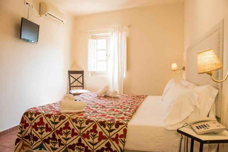 Hostal Callejon del Agua - image 2