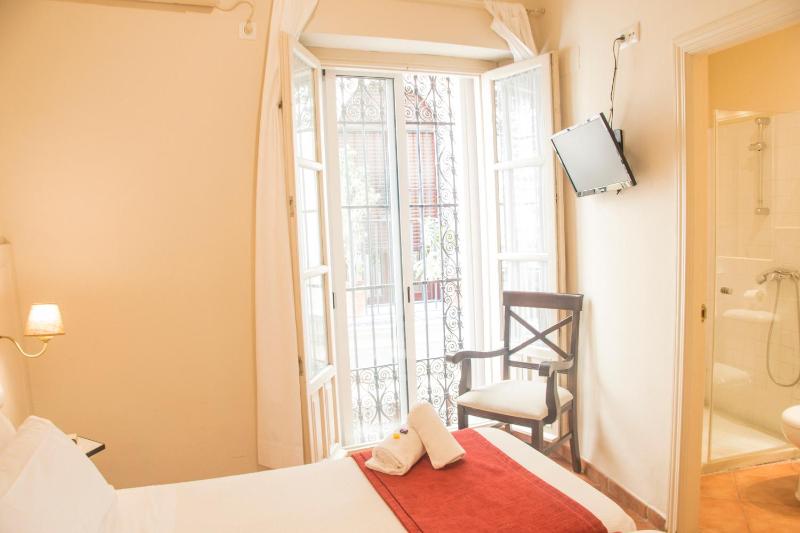Hostal Callejon del Agua - image 10