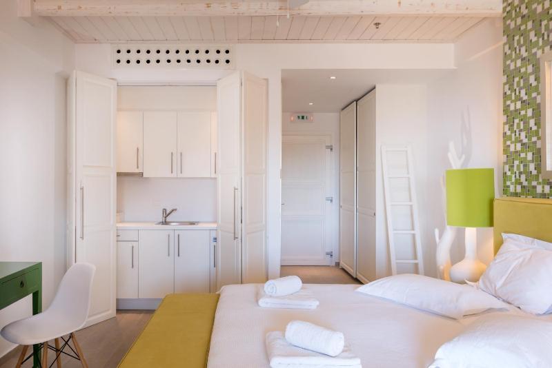Salvator Villas & Spa Hotel - image 34