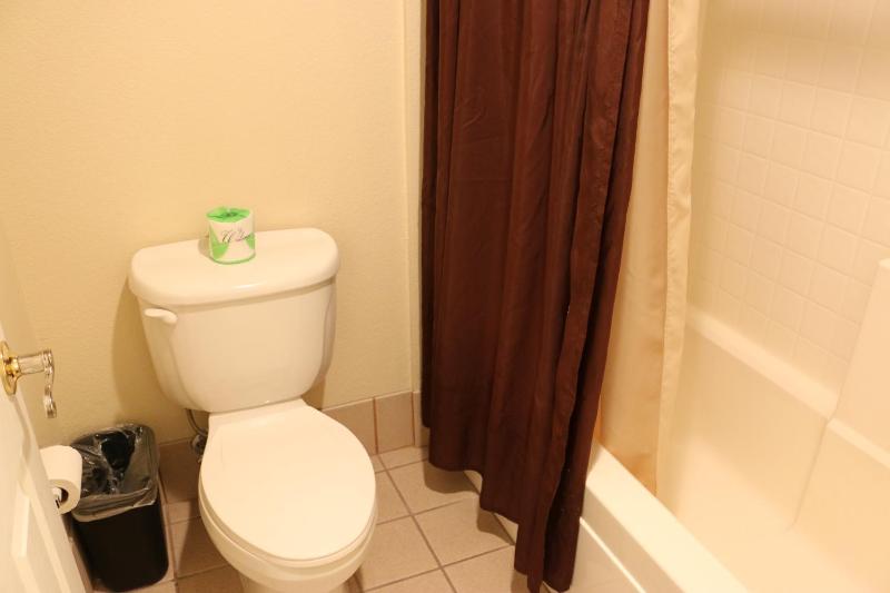 Superior Queen Room with Two Queen Beds, Second Floor (No Pets) image 2