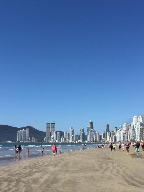 APTO. BEIRA MAR EM BAL. CAMBORIU - image 26