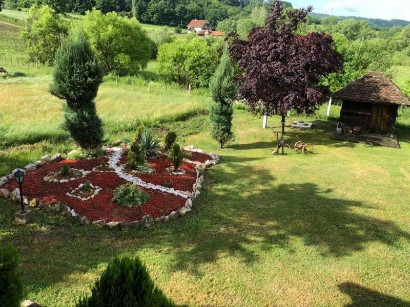 Double Room with Patio image 4