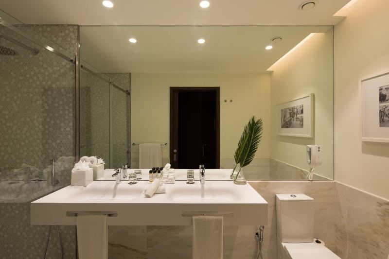 Pestana Porto - A Brasileira City Center & Heritage Building - image 3