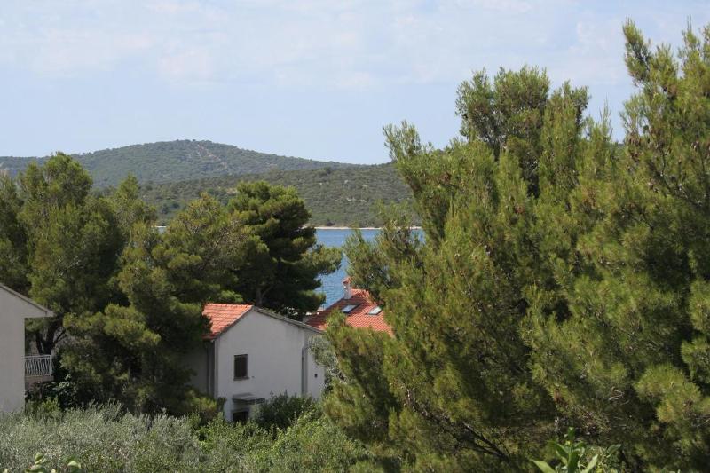Two-Bedroom Apartment with Terrace and Sea View image 2