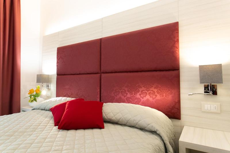 Family Suite with Balcony image 3