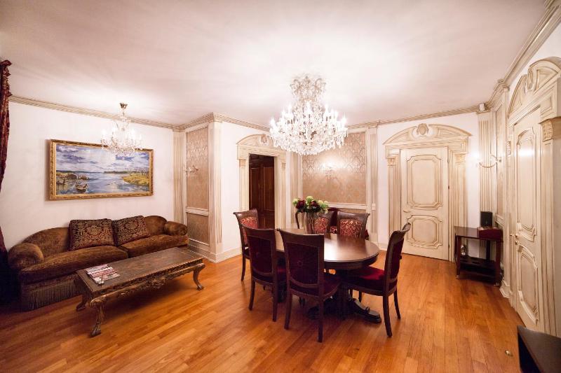 Three-Bedroom Apartment image 4