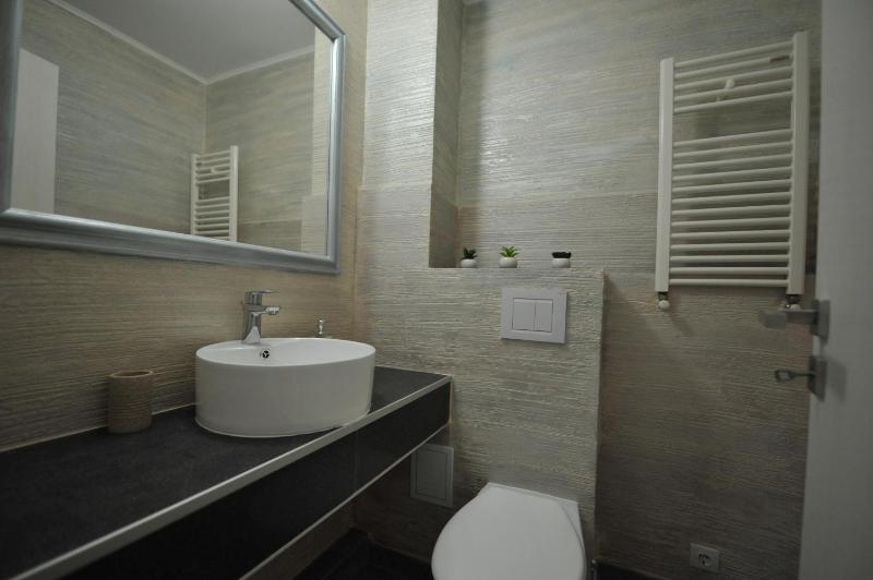 Bella-Isa Apartment Central - image 43