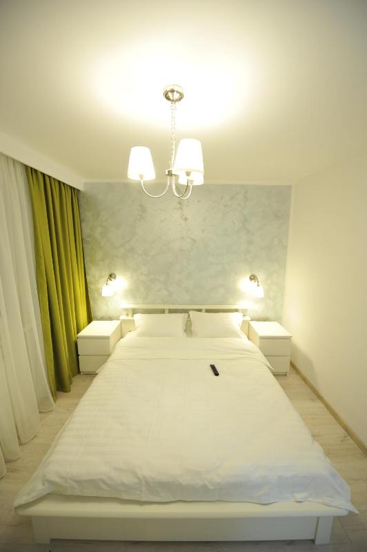 Bella-Isa Apartment Central - image 23