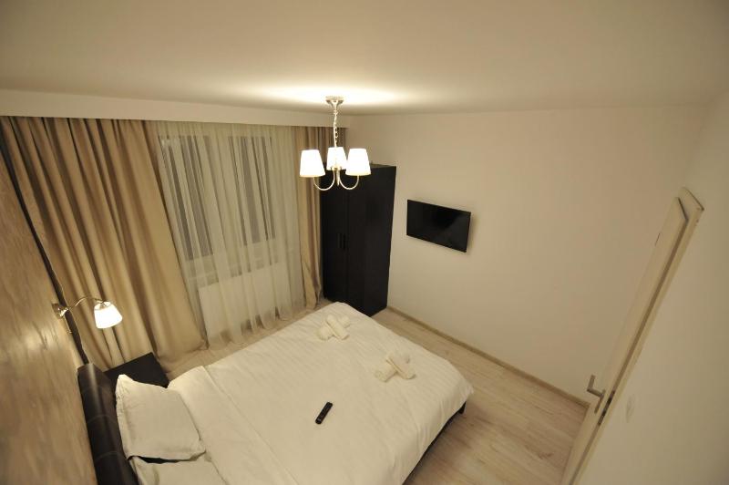 Bella-Isa Apartment Central - image 20